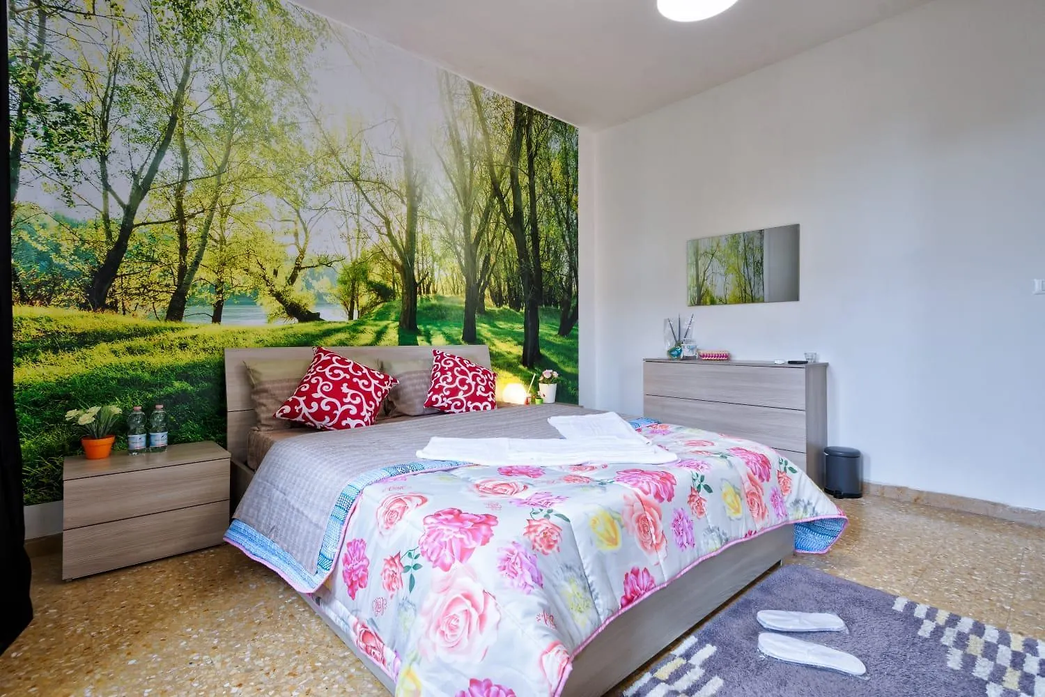 kontakty R & R Apartment